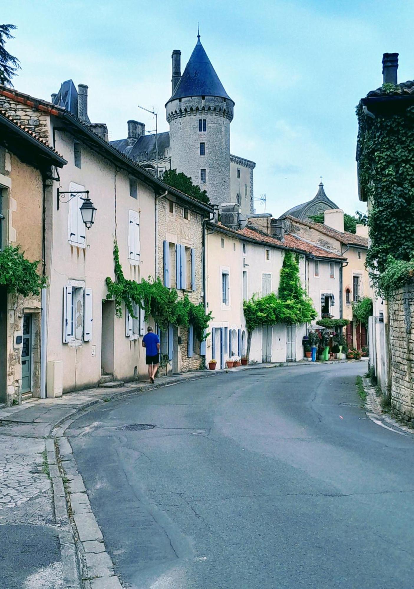 La Maison Du Petit Lac Messé Екстериор снимка